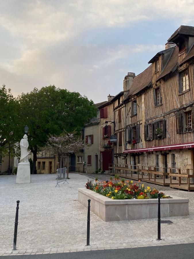 Le Parc Lägenhet Bergerac Exteriör bild